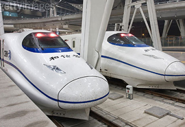 高鐵、動(dòng)車(chē)、機車(chē)